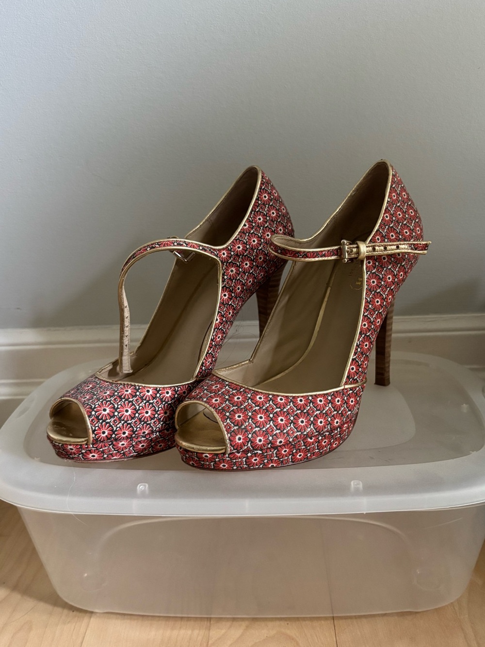 Coach floral High Heels